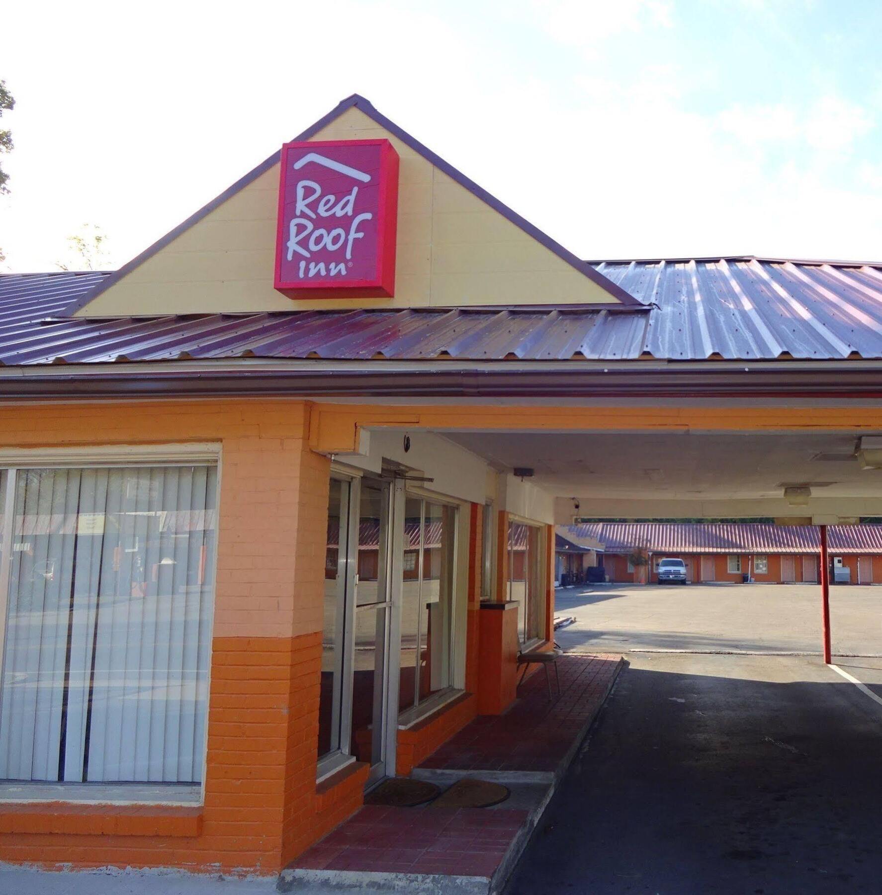 Red Roof Inn Starkville - University Exterior photo